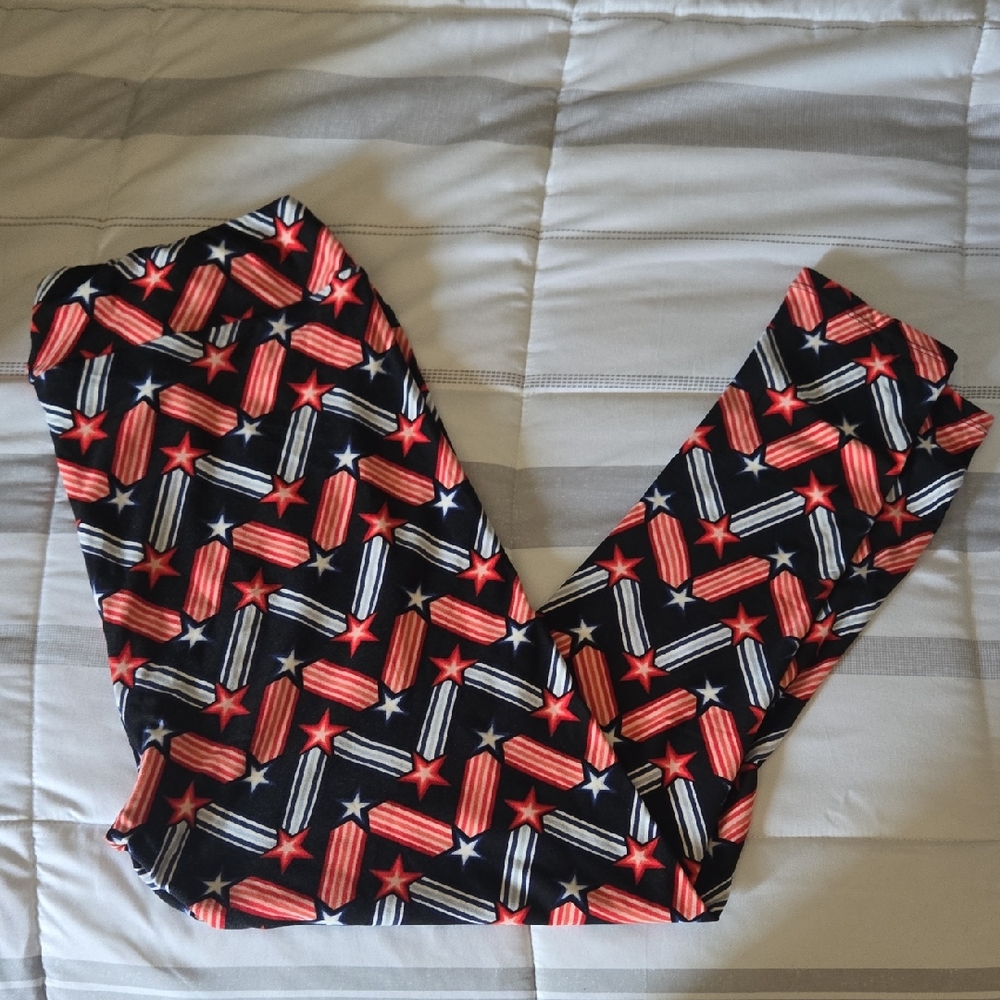 LulaRoe Patriotic Star and Stripe Leggings